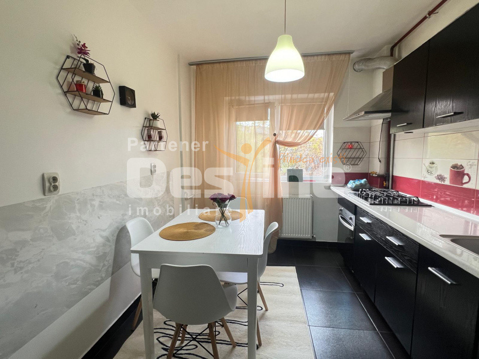 Apartament 2 camere modern, etaj intermediar, zona Kaufland/Salaj