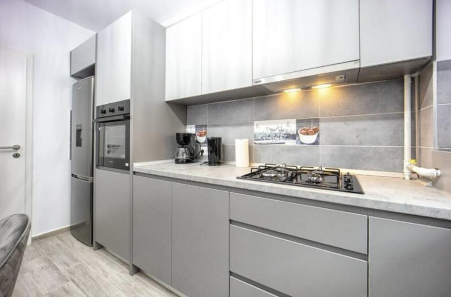 Apartament cu 2 camere decomandat, 57 mp, etajul 1, Avantgarden 3