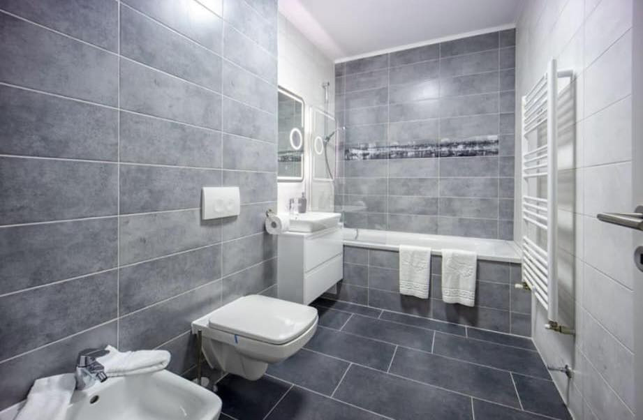 Apartament cu 2 camere decomandat, 57 mp, etajul 1, Avantgarden 3