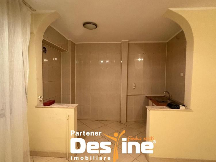 Apartament 3 camere renovat, zona Monitorul Oficial/13 Septembrie