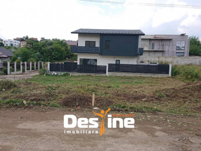 Teren intravilan 420 mp 2 fronturi stradale 20m  Bucium Lidl