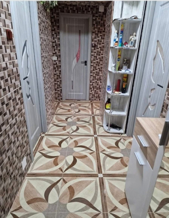 Apartament 4 camere, decomandat, etaj intermediar, Mizil