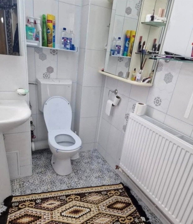 Apartament 4 camere, decomandat, etaj intermediar, Mizil