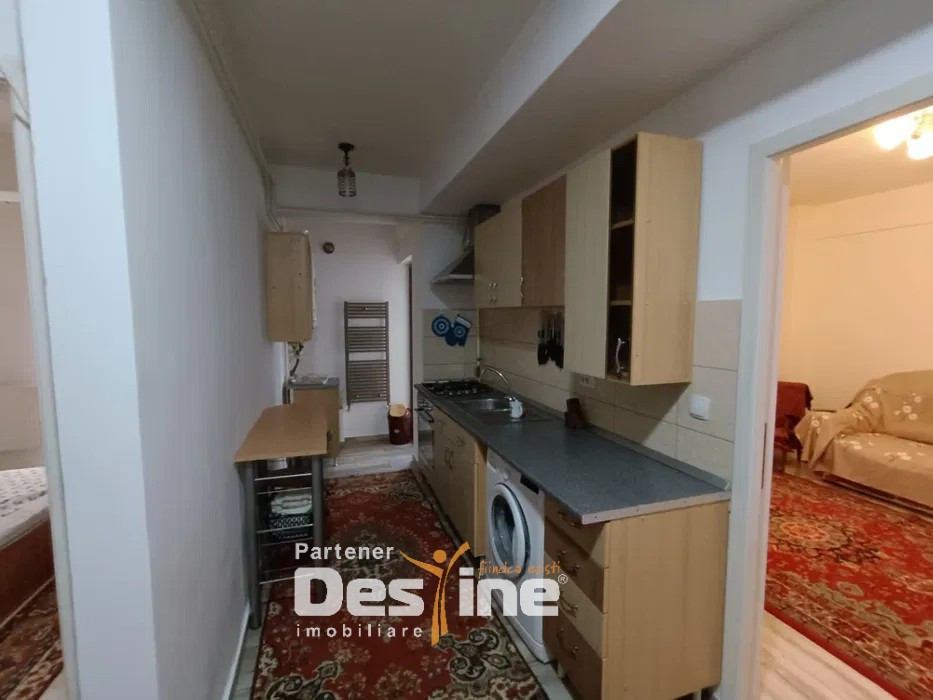 Chirie Bularga - Apartament 2 camere, Decomandat, 45 mp, Etaj 2+loc de parcare