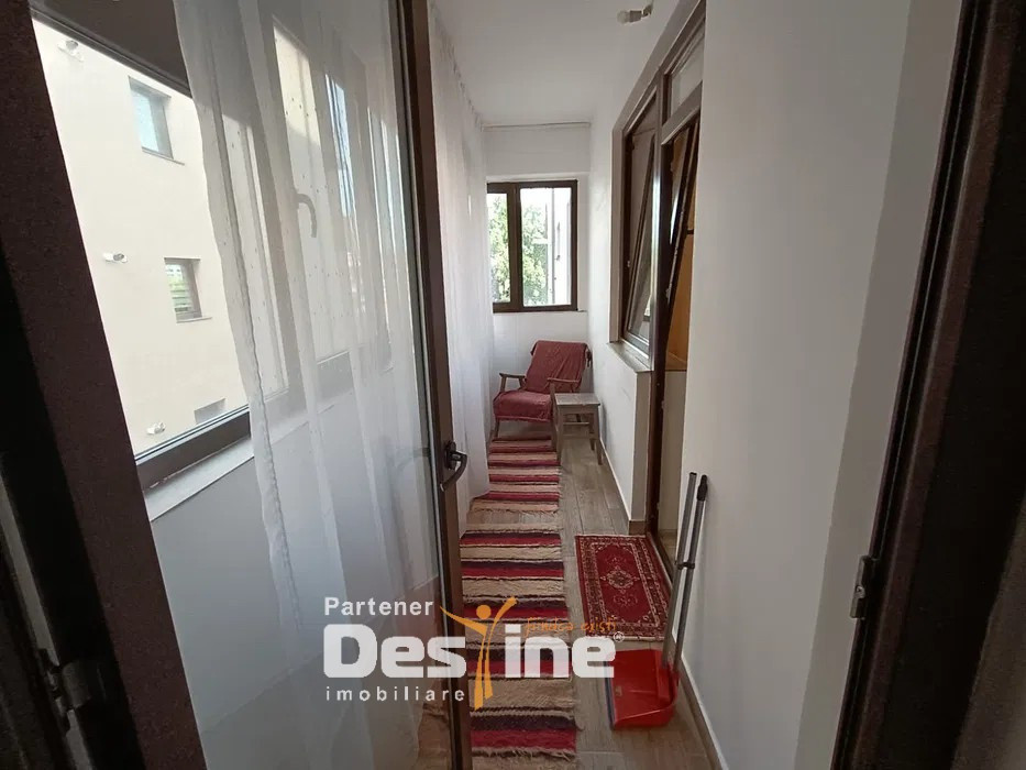 Chirie Bularga - Apartament 2 camere, Decomandat, 45 mp, Etaj 2+loc de parcare