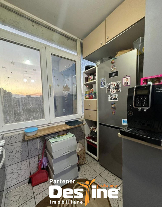 Apartament 2 camere + loc parcare, zona Margeanului/Rahova