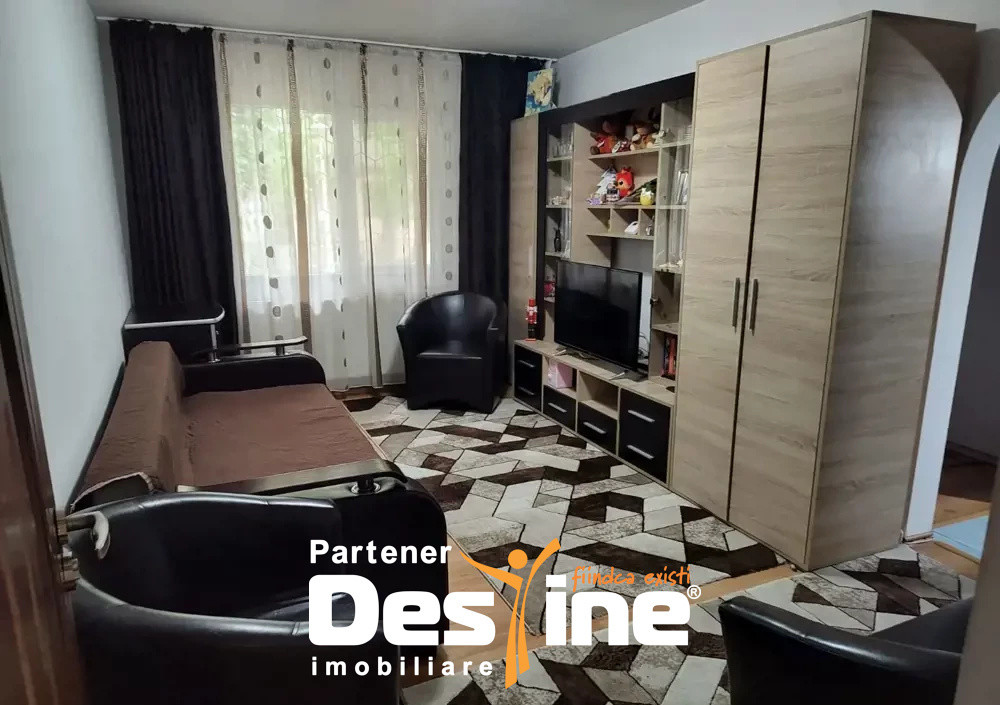 Apartament 2 camere proaspat renovat, zona Ferentari/Salaj