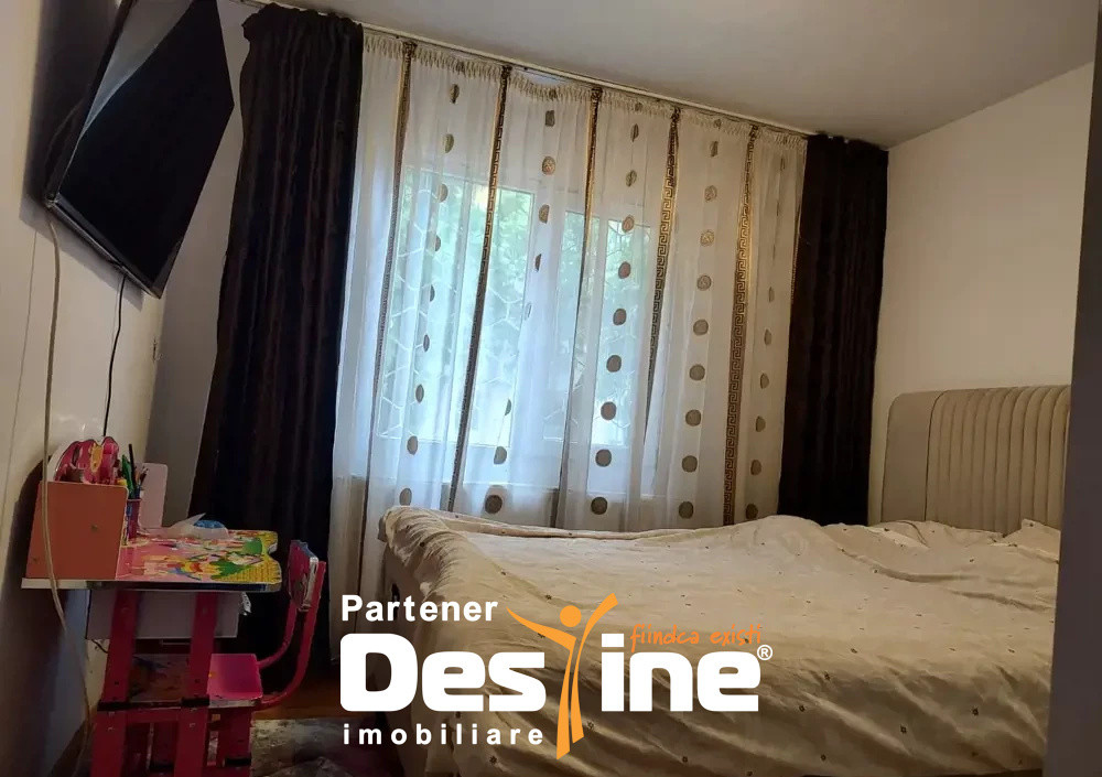 Apartament 2 camere proaspat renovat, zona Ferentari/Salaj