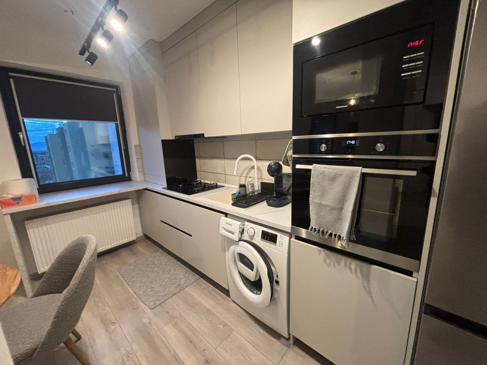 Studio mobilat, utilat calitate PREMIUM cu Balcon și Parcare – Imobil de Vis!