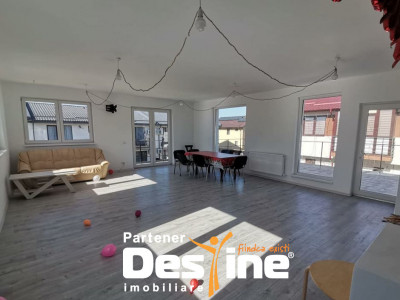 Vila spatioasa + teren 562mp, pentru locuit/spatiu comercial, Bragadiru