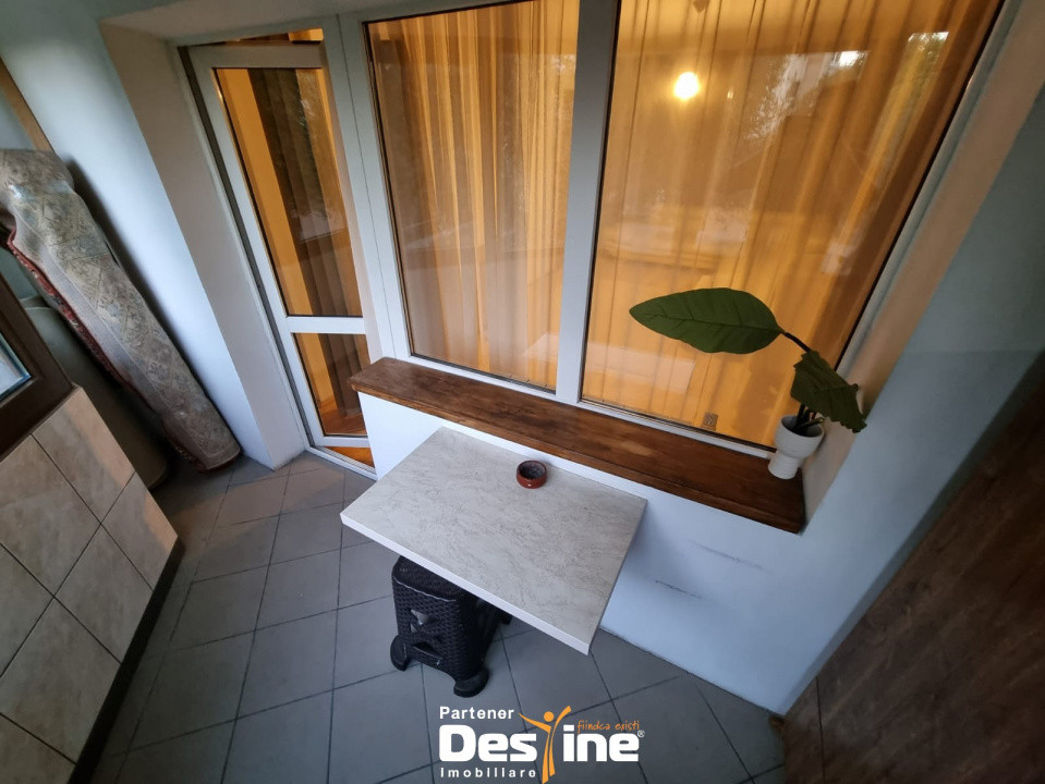 Nicolina - Apartament 4 camere, 106 mp, decomandat, mobilat și utilat, etaj 1/4