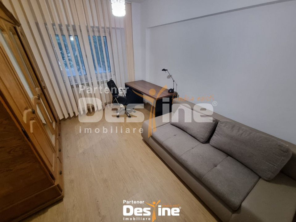 Nicolina - Apartament 4 camere, 106 mp, decomandat, mobilat și utilat, etaj 1/4