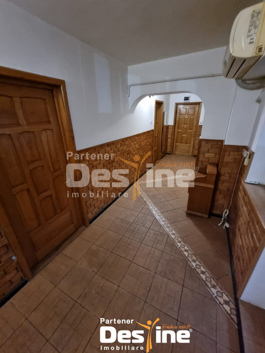 Nicolina - Apartament 4 camere, 106 mp, decomandat, mobilat și utilat, etaj 1/4