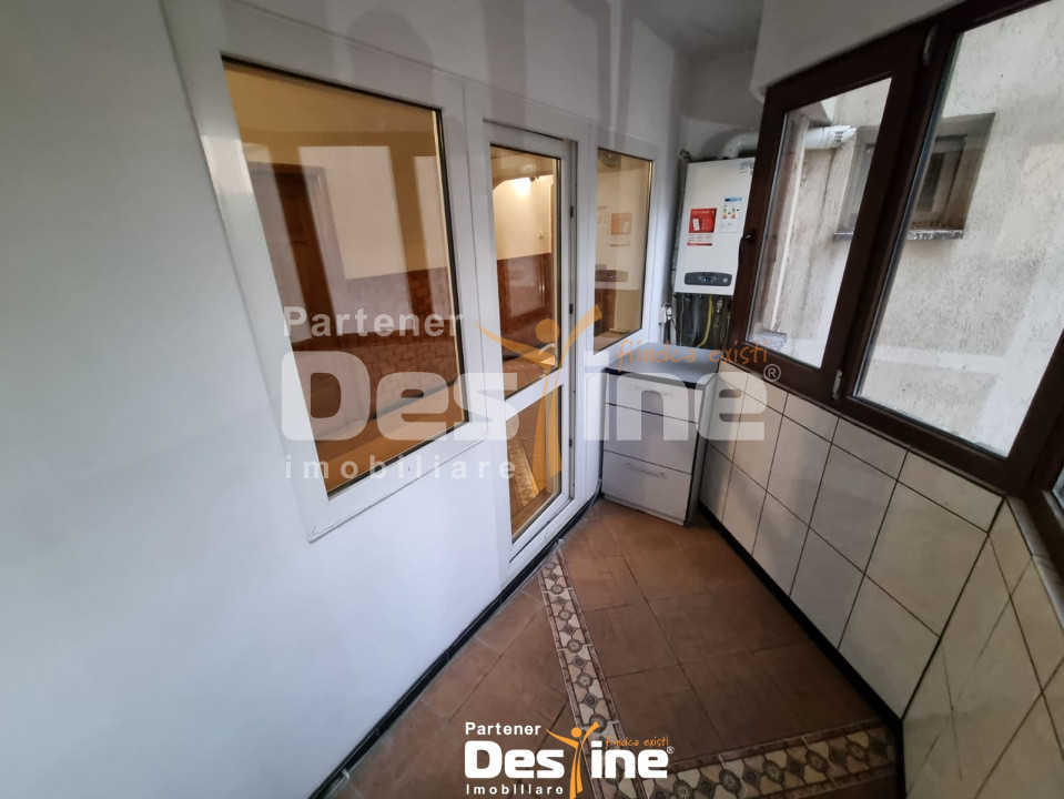 Nicolina - Apartament 4 camere, 106 mp, decomandat, mobilat și utilat, etaj 1/4