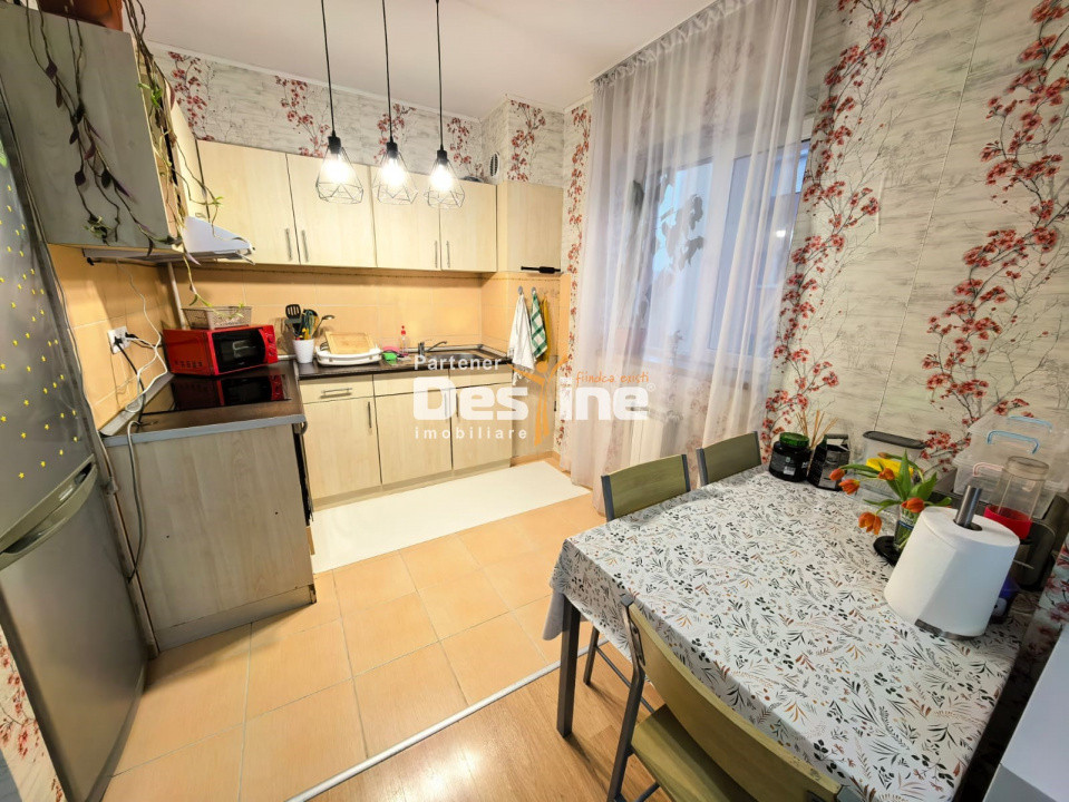 Apartament 2 camere 57 mp mobilat și utilat, etaj intermediar imobil cu lift,