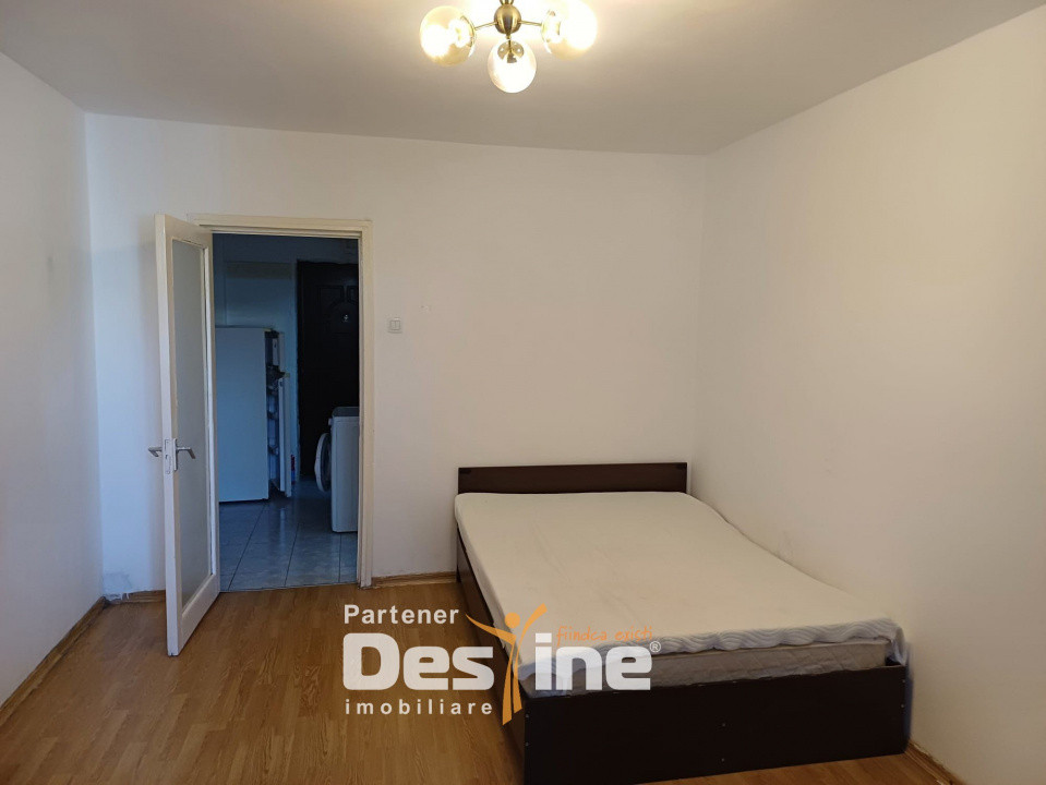 Apartament 1 camera - Decomandat, 26 mp, Etaj 2/9 - Piata Nicolina, Podu Ros