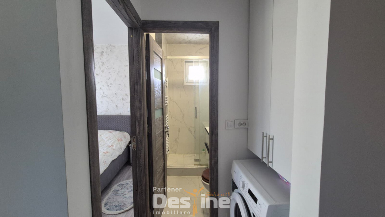 Apartament cu 2 camere etaj intermediar, renovat, boxa, zona Tudor Vladimirescu 