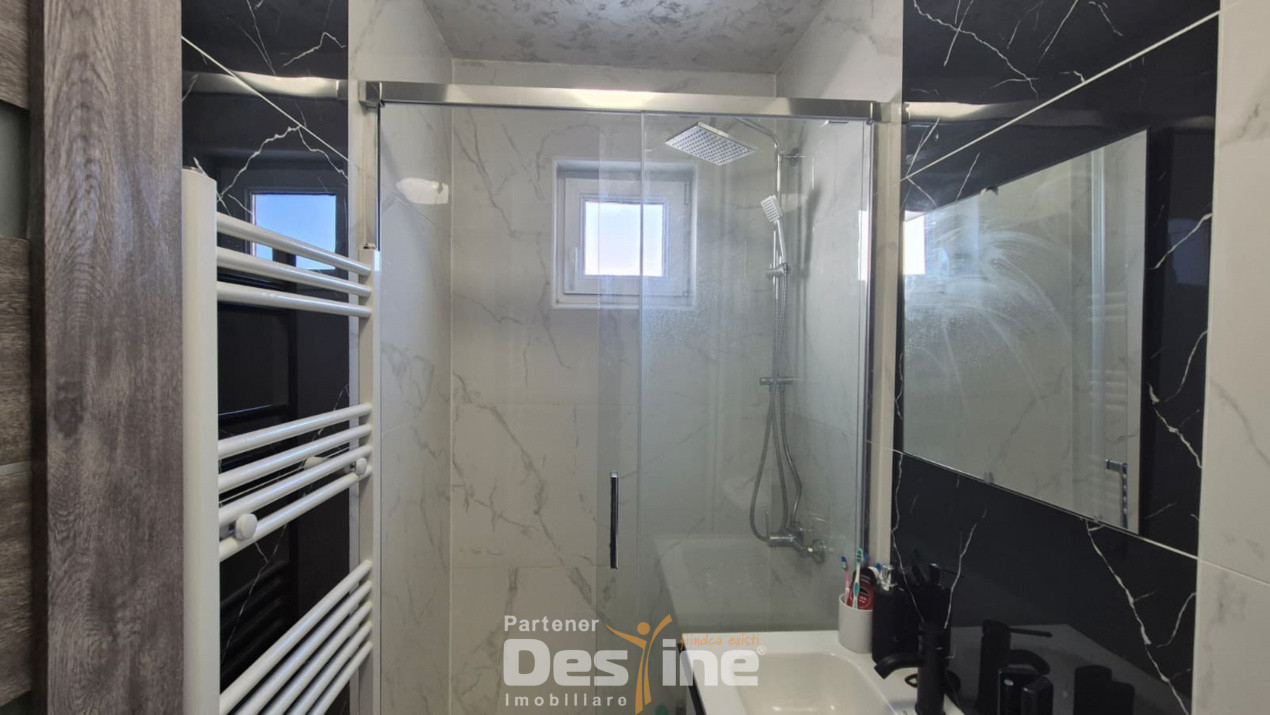 Apartament cu 2 camere etaj intermediar, renovat, boxa, zona Tudor Vladimirescu 