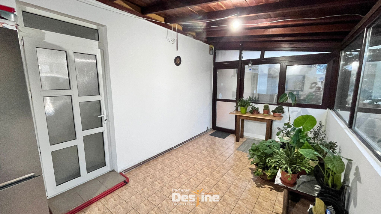 Apartament individual 4 camere 110 mp în Vilă + 167mp CURTE - BUCIUM