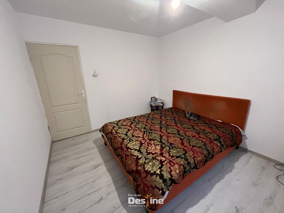 Apartament individual 4 camere 110 mp în Vilă + 167mp CURTE - BUCIUM