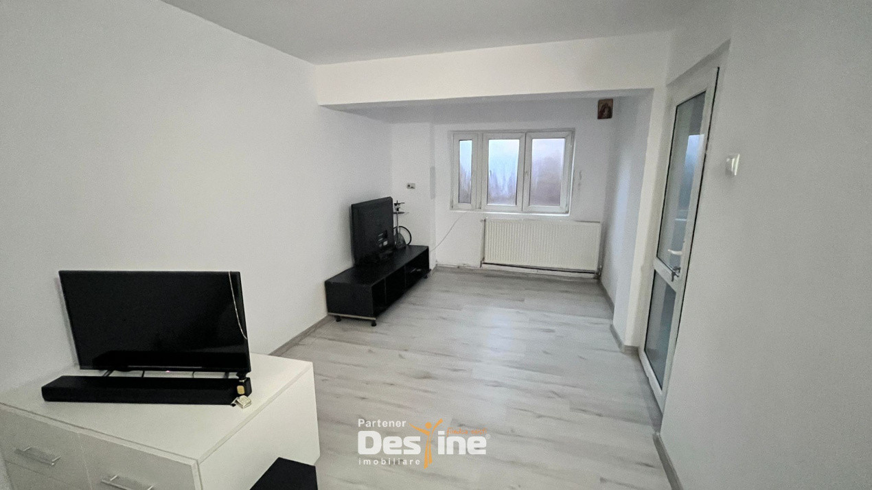 Apartament individual 4 camere 110 mp în Vilă + 167mp CURTE - BUCIUM