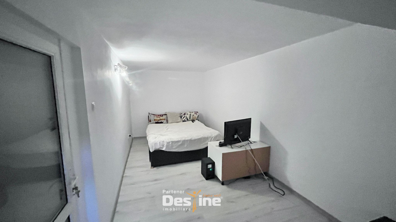 Apartament individual 4 camere 110 mp în Vilă + 167mp CURTE - BUCIUM