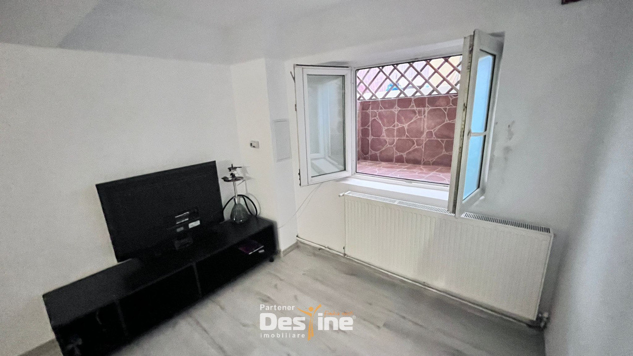 Apartament individual 4 camere 110 mp în Vilă + 167mp CURTE - BUCIUM