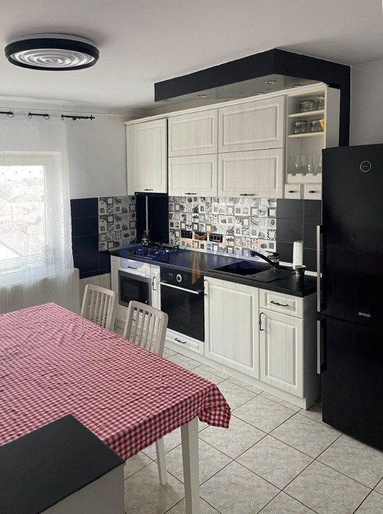 Zona Feidorf – Apartament 2 camere, decomandat