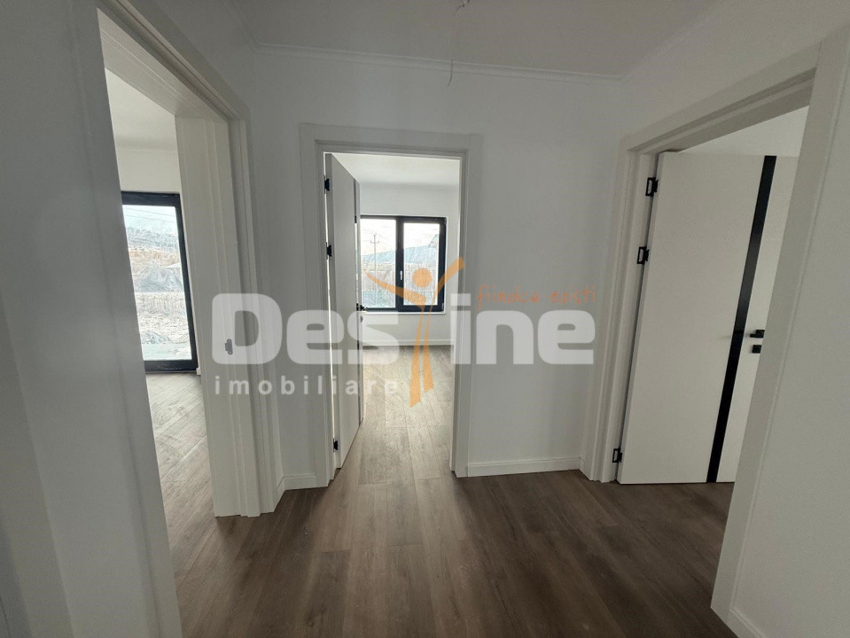 Casa individuala cu etaj, 4 camere, teren 396 mp, drum privat