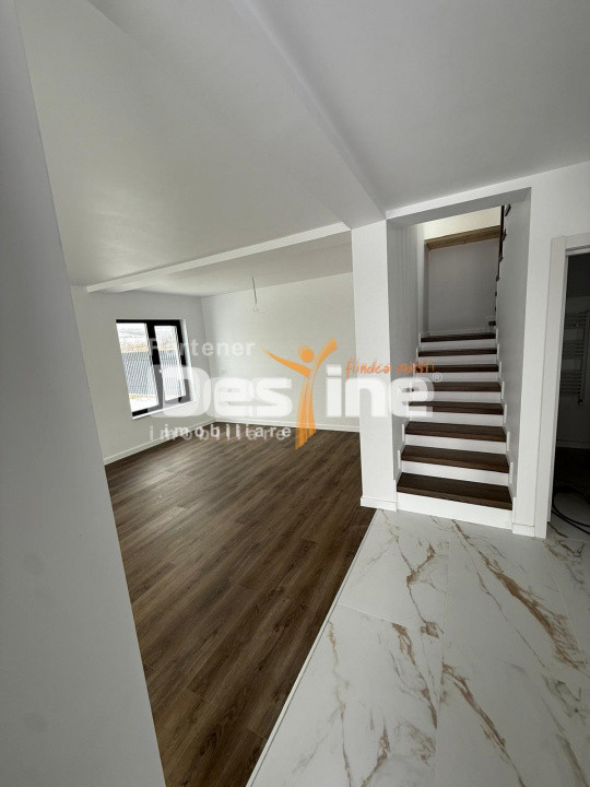 Casa individuala cu etaj, 4 camere, Pret luna martie 170.000 euro