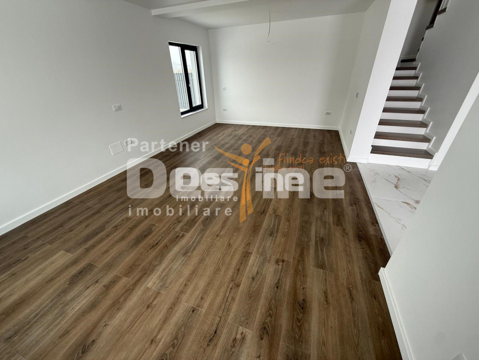 Casa individuala cu etaj, 4 camere, Pret luna martie 170.000 euro