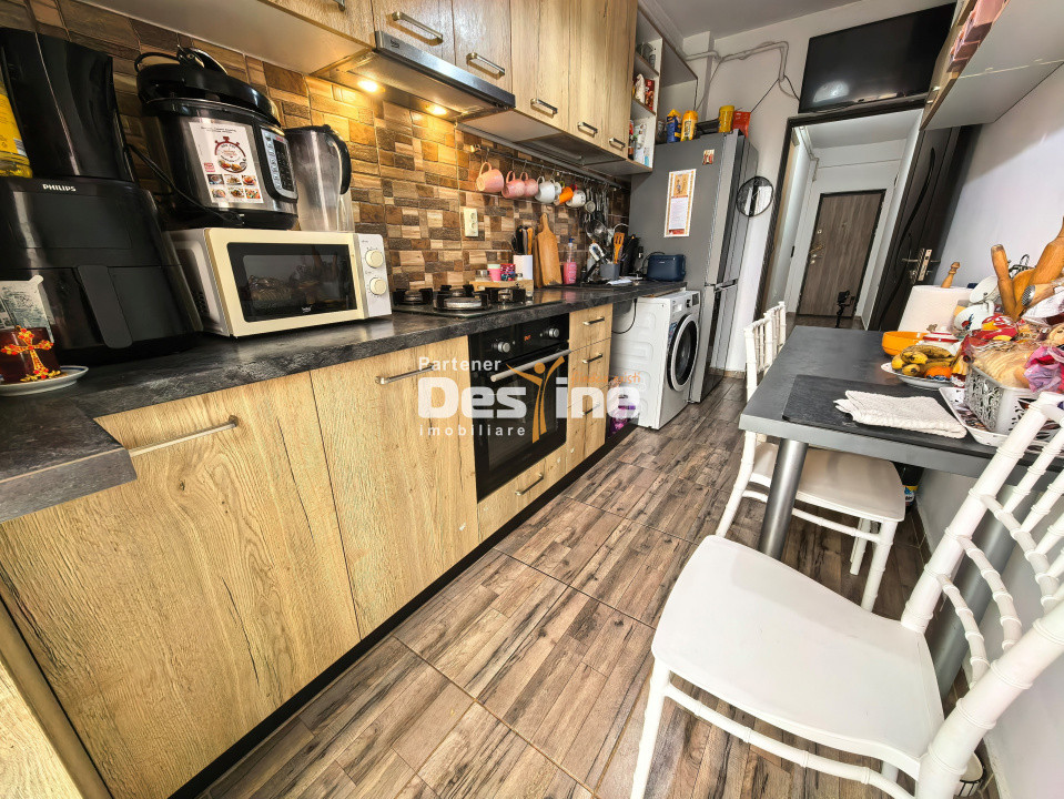 Comision 0% - Apartament 2 camere decomandat 49 mp mobilat, utilat și cu balcon