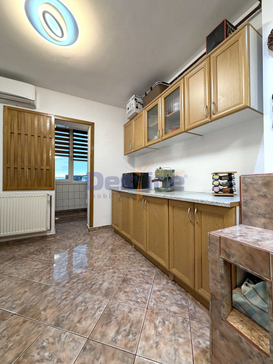 Apartament 2 camere decomandate in zona Aradului, TM