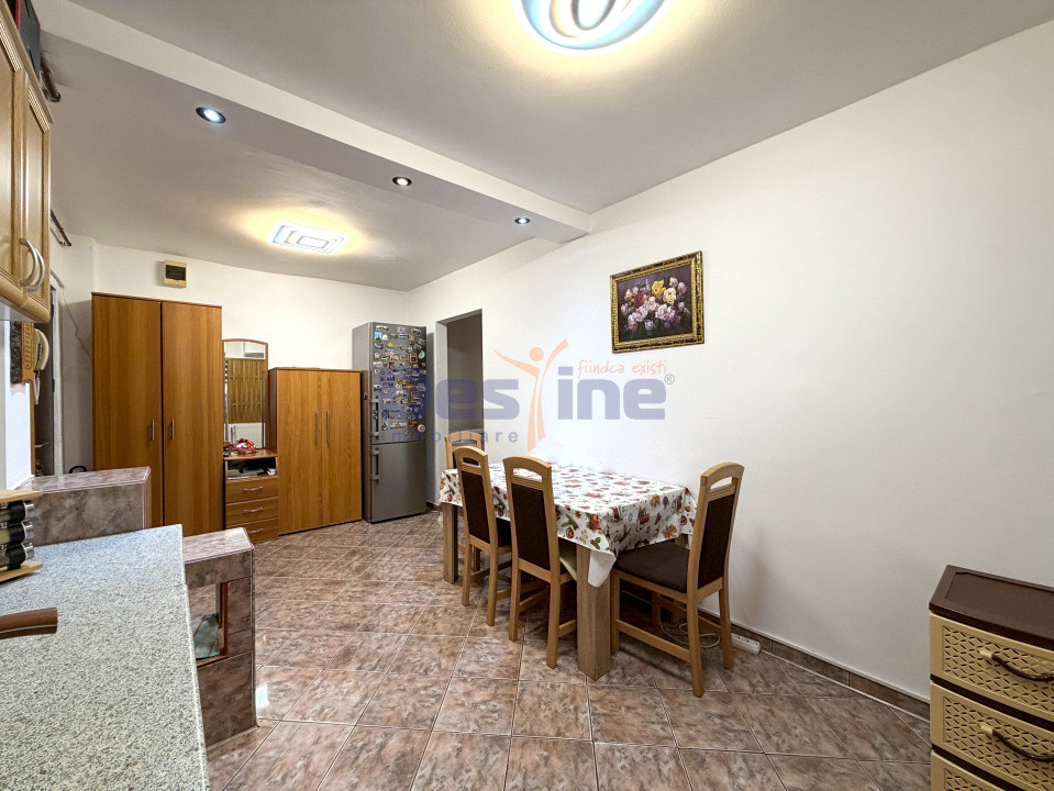 Apartament 2 camere decomandate in zona Aradului, TM