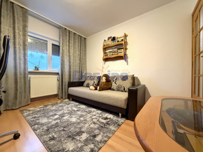 Apartament 2 camere decomandate in zona Aradului, TM