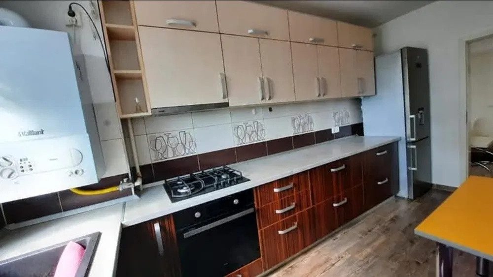 Apartament 2 camere decomandat 53 mp, cu loc de parcare si boxa, Avantgarden 3 