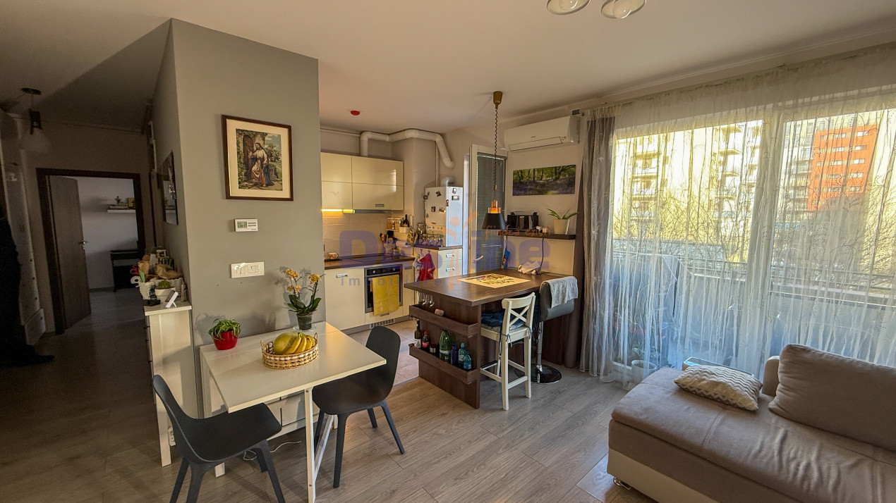 Apartament 2 camere modern in zona Aradului, cu spatii verzi si loc de joaca