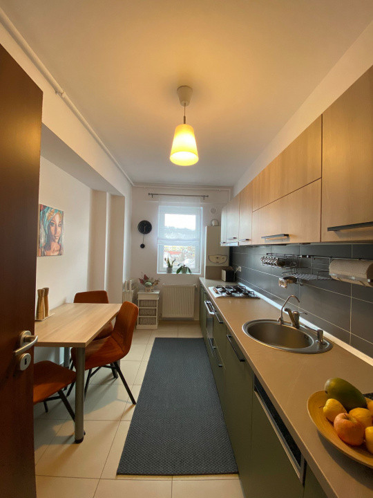 Apartament cu 2 camere 65 mp, decomandat, etaj intermediar, situat in Alphaville