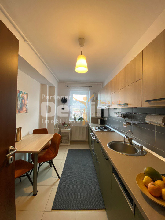 Apartament cu 2 camere 65 mp, decomandat, etaj intermediar, situat in Alphaville