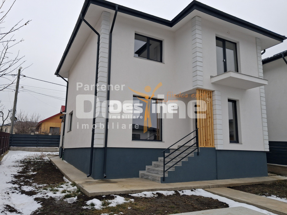 CASĂ tip duplex, situata in Valea Adanca