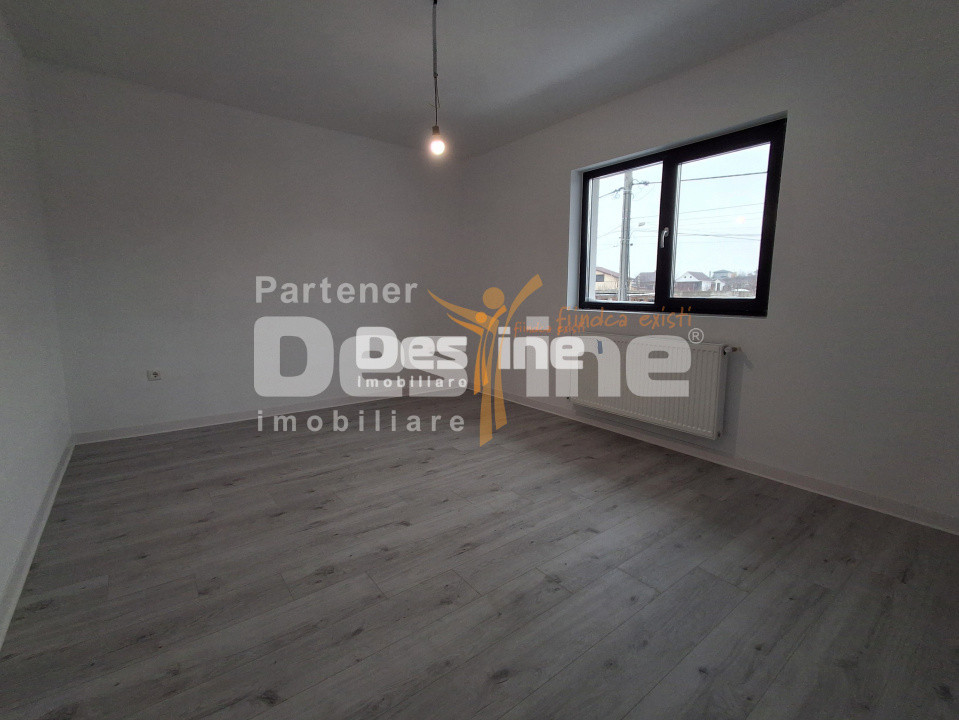 CASĂ tip duplex, situata in Valea Adanca