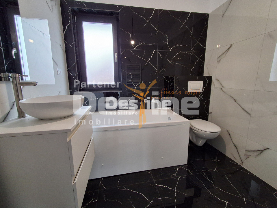 CASĂ tip duplex, situata in Valea Adanca