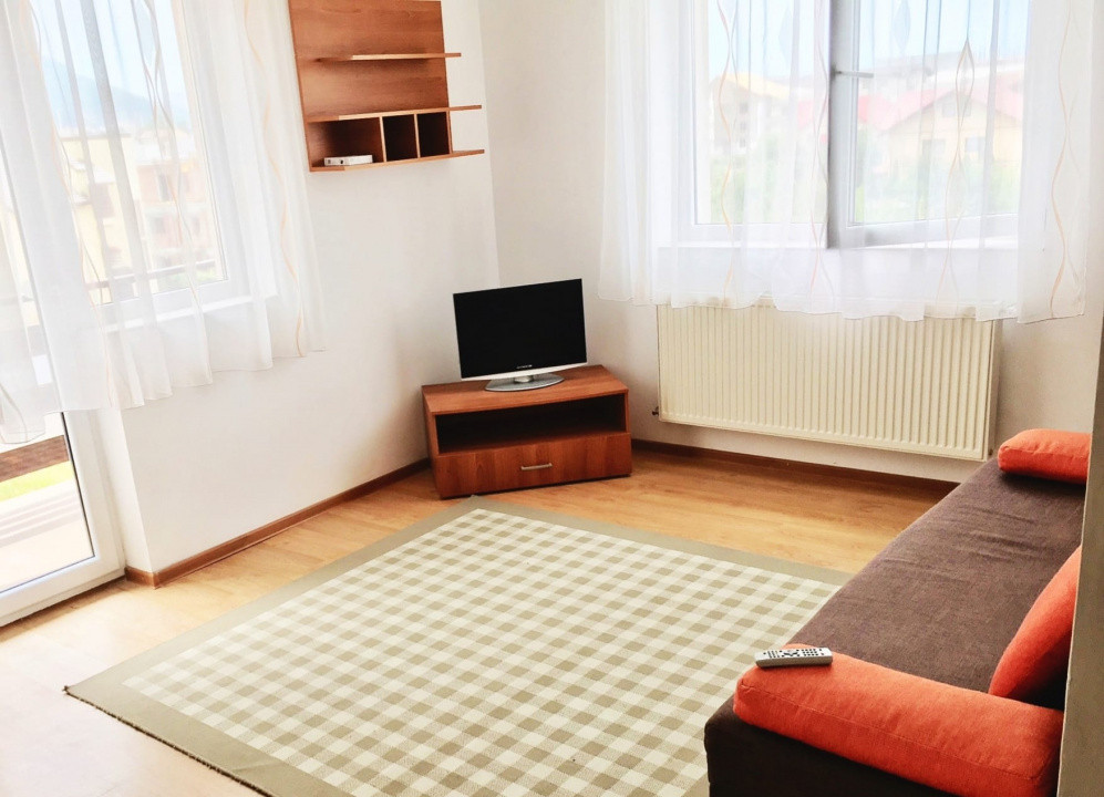 Apartament cu 2 camere cu loc de parcare inclus, situat in cartierul Tractorul 