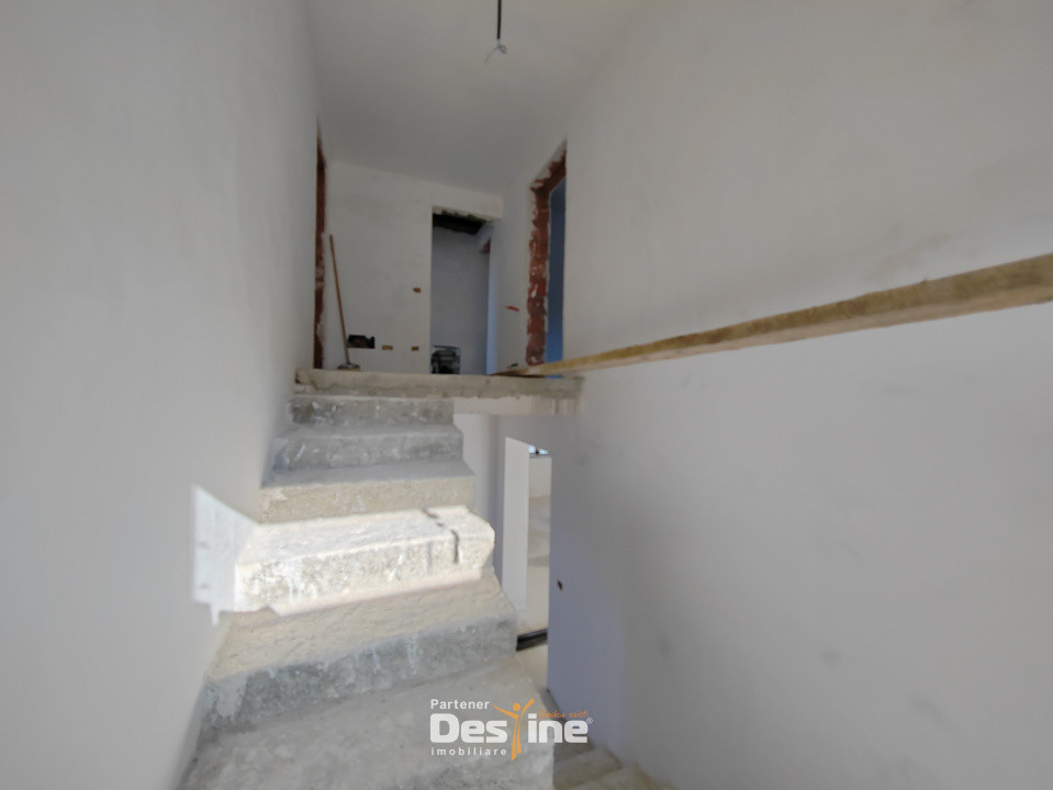 BÂRNOVA - Casă individuală P+M+POD, 145 mp + 789 mp teren