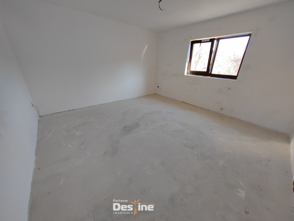 BÂRNOVA - Casă individuală P+M+POD, 145 mp + 789 mp teren