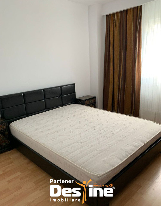 Apartament 3 camere deosebit, renovat, zona 13 Septembrie/Prosper