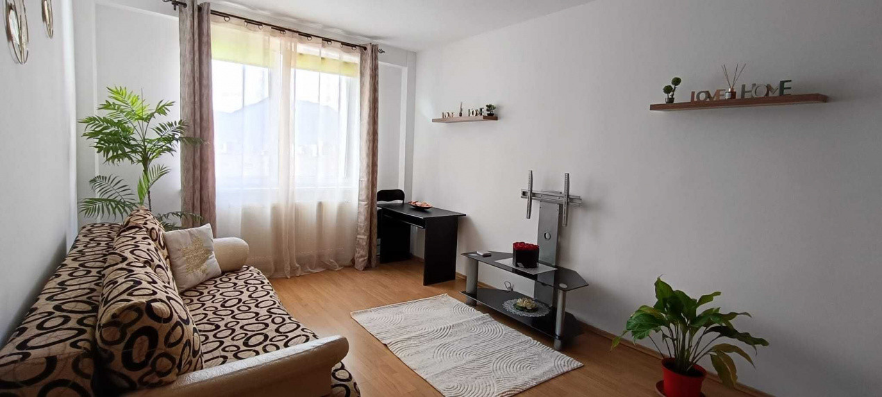Apartament cu 2 camere decomandat, cu loc de parcare, etaj intermediar, Astra