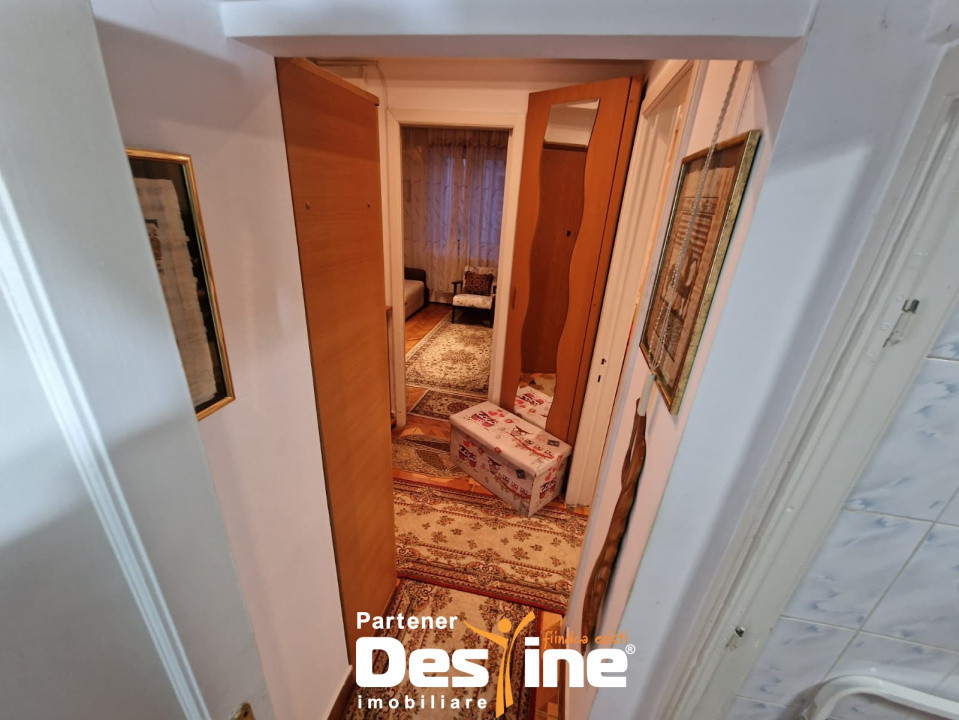 Apartament 2 camere, mutare imediata, centrala proprie, Salaj/Ferentari