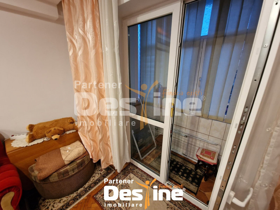 Apartament 2 camere, mutare imediata, centrala proprie, Salaj/Ferentari