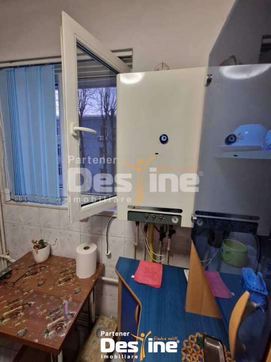 Apartament 2 camere, mutare imediata, centrala proprie, Salaj/Ferentari